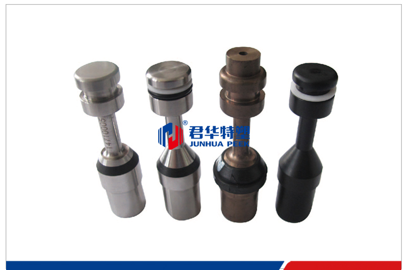 A new type of rocket high pressure PEEK sealing valve core